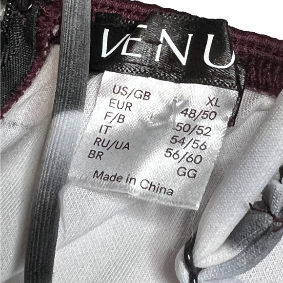 Venus Bodycon dress with side slit in‎ Wine Floral size XL - Picture 6 of 7